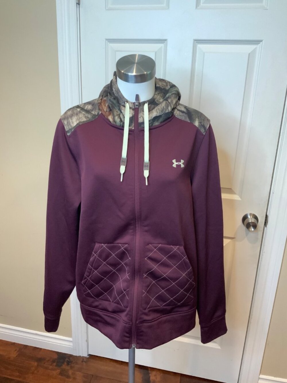 Under Armour Storm Fitted Purple Camo Zip Hoodie W/ Quilted Pockets, Size XL